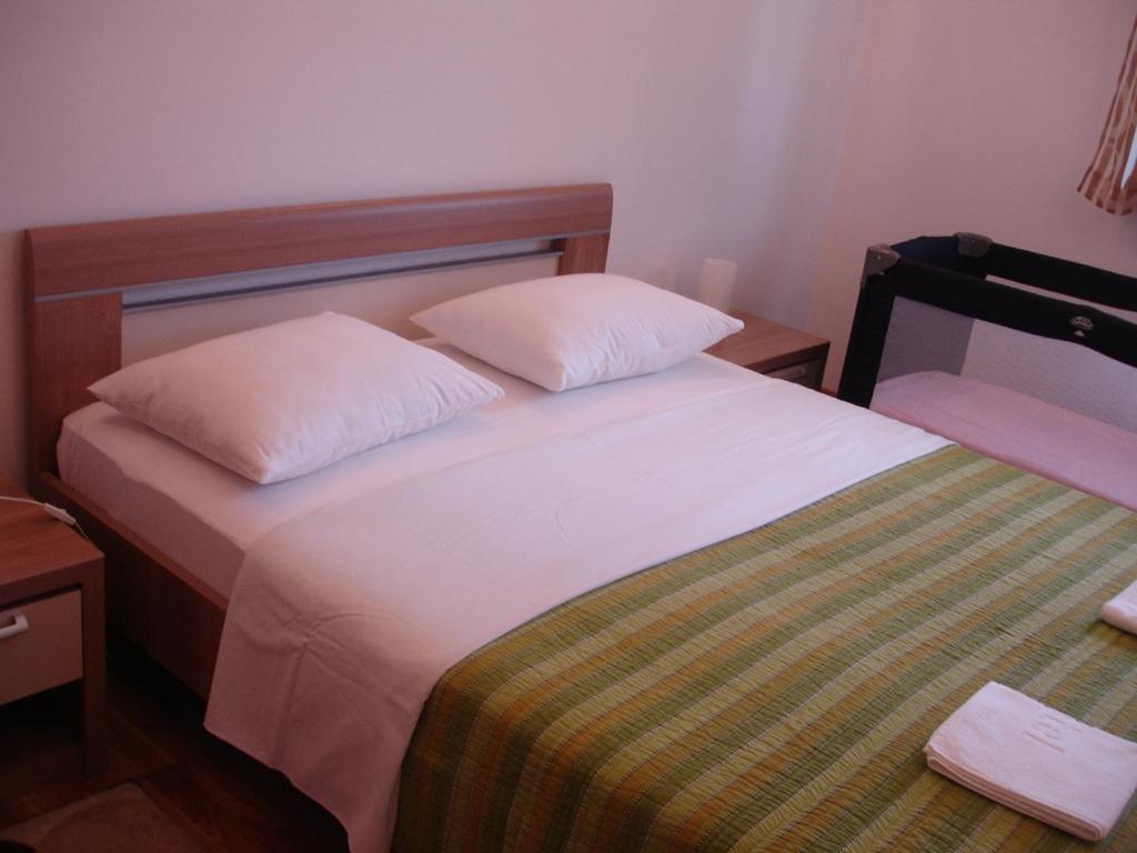 Apartment Dakic Herceg Novi Rum bild